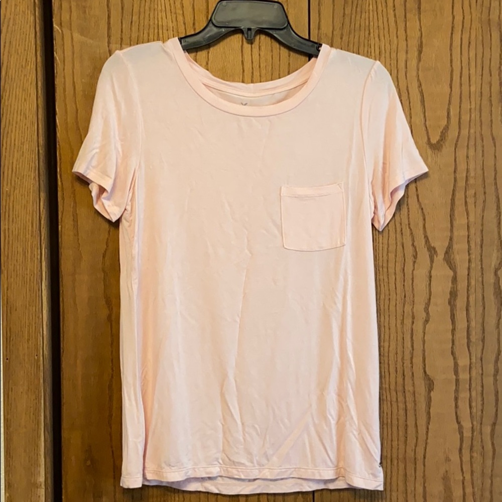 American Eagle Light Pink Soft and Sexy Shirt